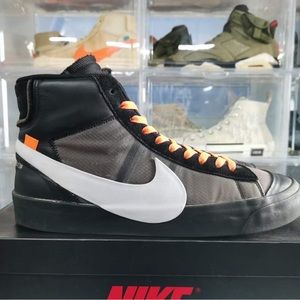Used off white blazer size 12